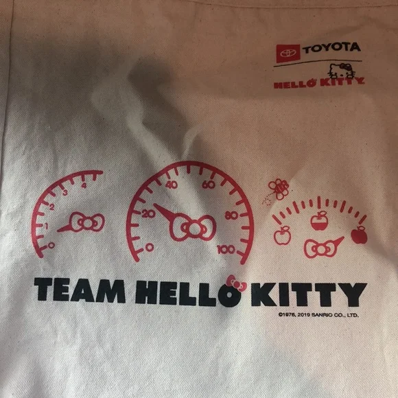 Hello Kitty X Toyota canvas tote bag - Picture 6 of 11